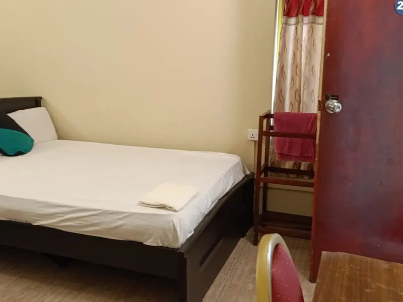 Quadruple Rooms at Hotel Neits, Kandy, photo 3